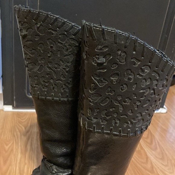 Corral Boots - Picture 8 of 9